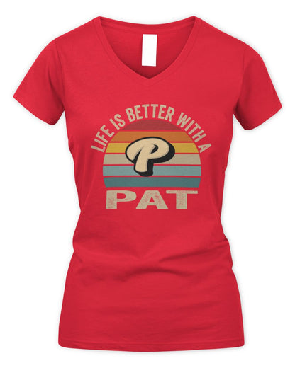 Life Is Better with Name Vintage Sun Shirt PAT M1-50 / Women's V-Neck T-Shirt / red