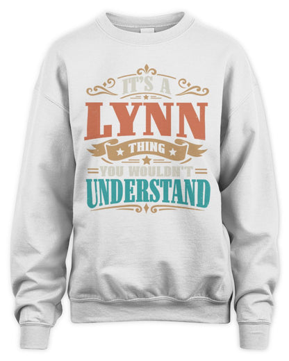 It’s a Name Thing Personalized Retro T-Shirt LYNN M1-47 / Unisex Sweatshirt / white