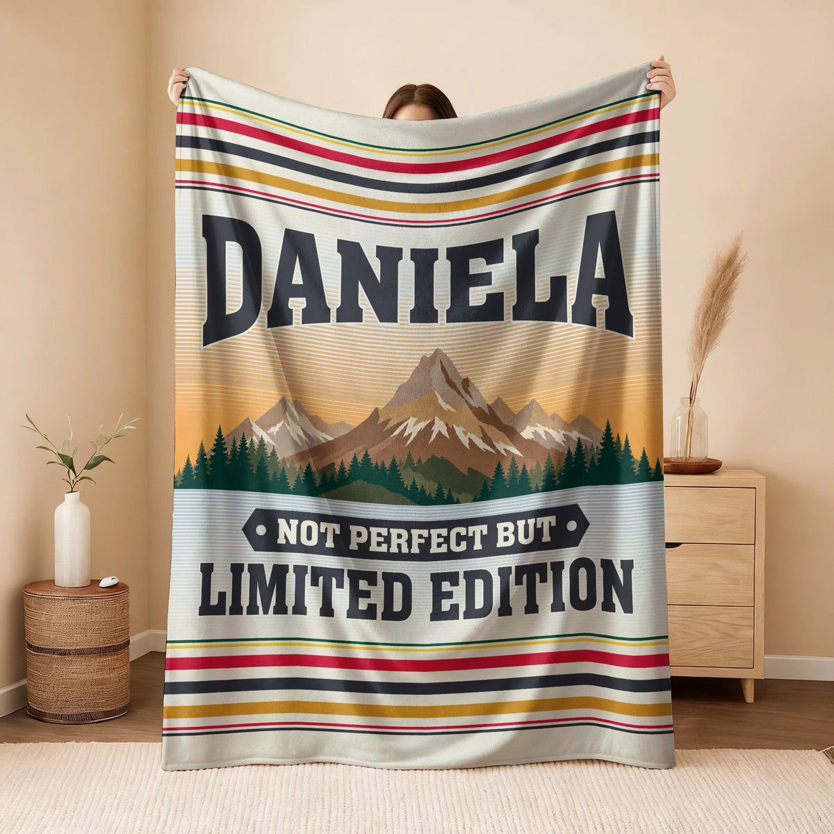 Not Perfect But Limited Edition Vintage Mountain Fleece Blanket DANIELA 13K1 BK45