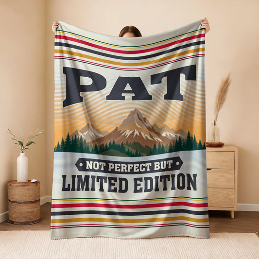 Not Perfect But Limited Edition Vintage Mountain Fleece Blanket PAT 13K1 BK45
