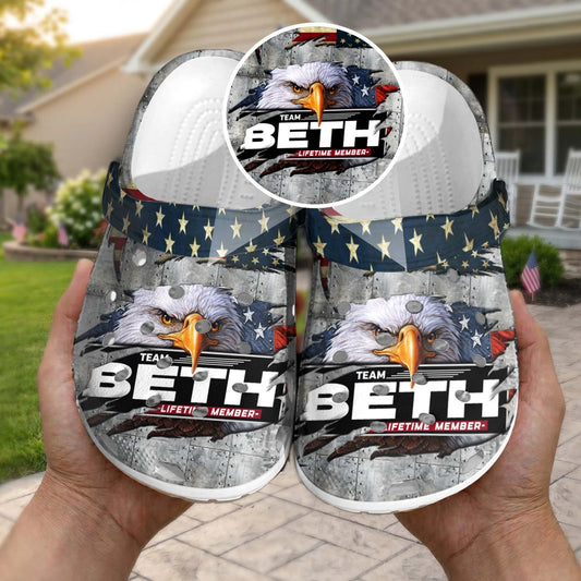 BETH 13K1-CR1 Personalized Name Clogs "Team Lifetime Member"